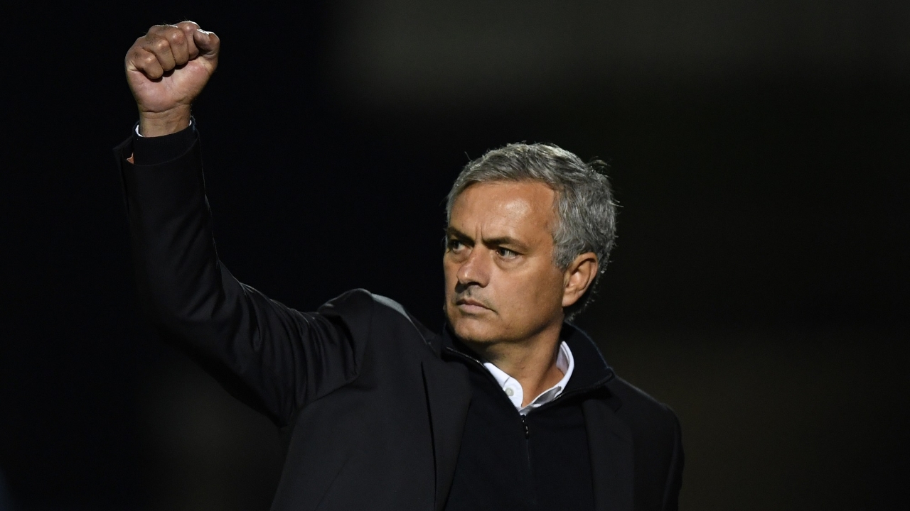 阿斯：弗里克圣诞节给巴萨放一个星期假，12月29日归队训练（阿斯报：弗里克圣诞期间为巴萨放假一周，球队12月29日恢复训练）