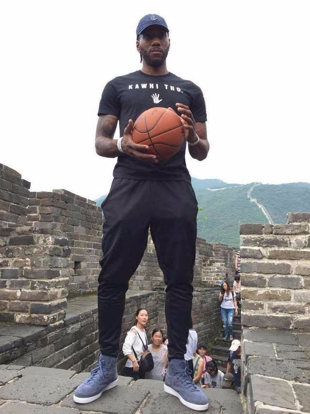 阿斯：米利唐的状态将决定皇马是否再引进一名中后卫（阿斯：米利唐状态将左右皇马是否再签中后卫）