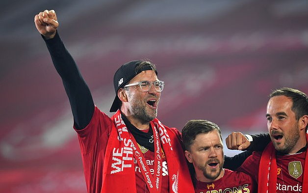 埃贝尔谈马丁内利进球：若诺伊尔留在门线上可能还有机会扑救（埃贝尔评马丁内利破门：若诺伊尔守在门线上或仍有扑救机会）