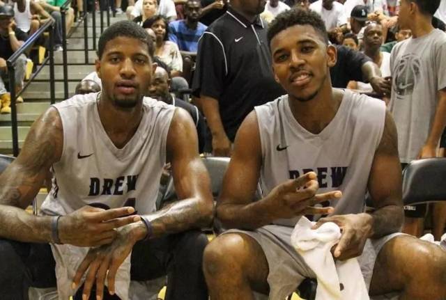 德转：范双杰与国安续约两年，新合同至2028年底（德转：范双杰与国安再签两年，合同期至2028年末）