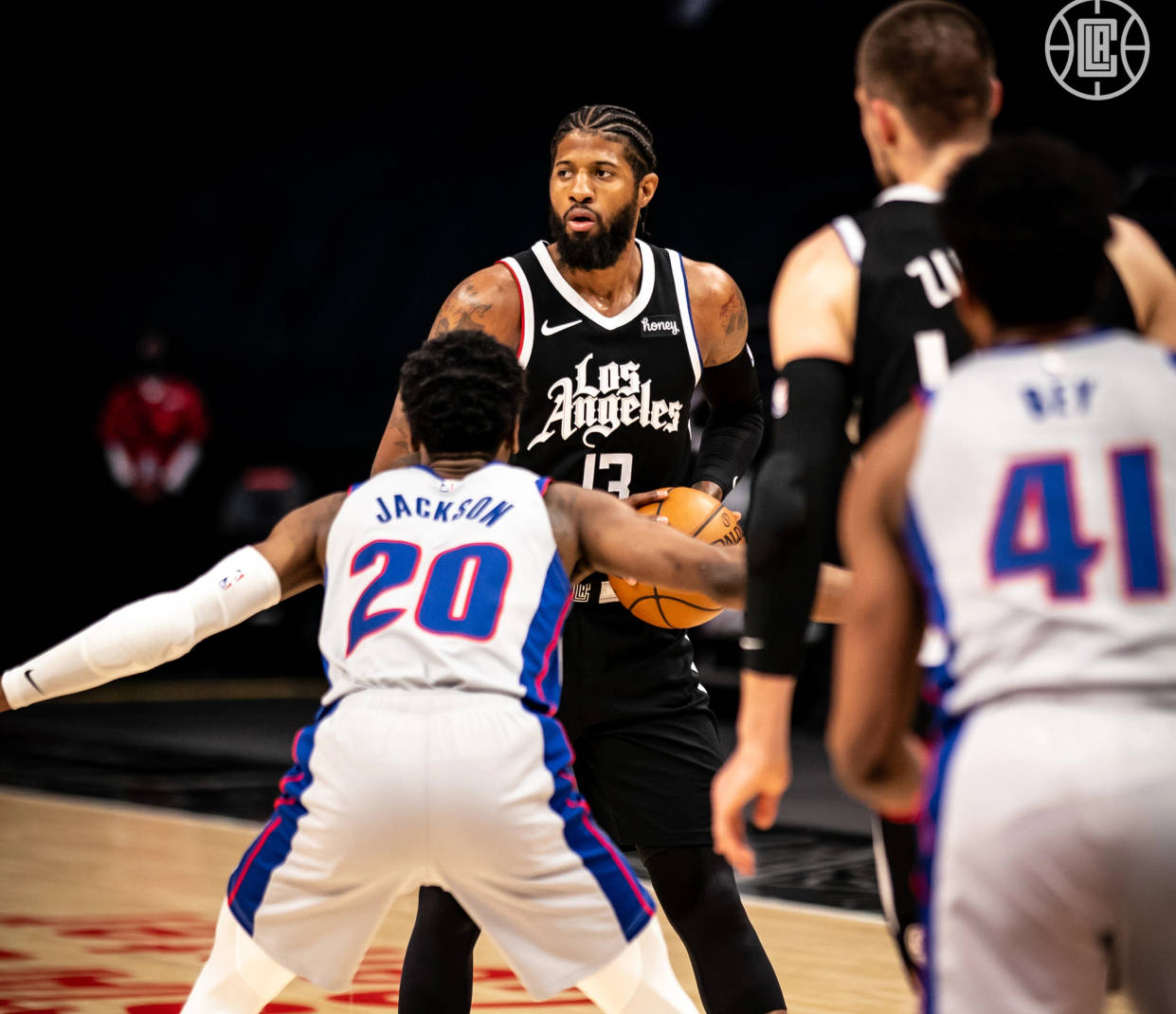 FIFA官方：驳回马来西亚足协对7位归化球员提出的上诉（国际足联官宣：否决马来西亚足协关于7名归化球员的上诉）