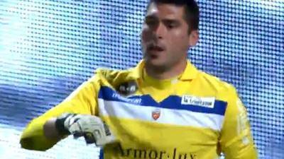 格拉斯纳：曼城的进攻令人印象深刻，但在防守端有可乘之机（格拉斯纳：曼城火力惊人，防线仍有破绽）