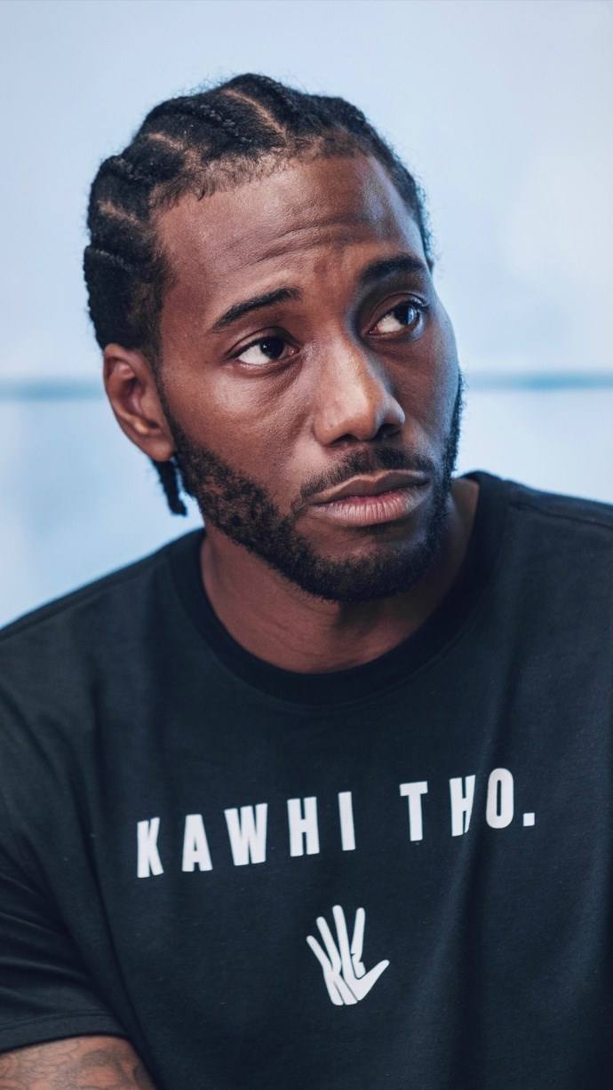 刚复出不久又伤退，伊斯科与队友阿姆拉巴特相撞后被换下（复出未久再度伤退，伊斯科与队友阿姆拉巴特相撞后被换下）