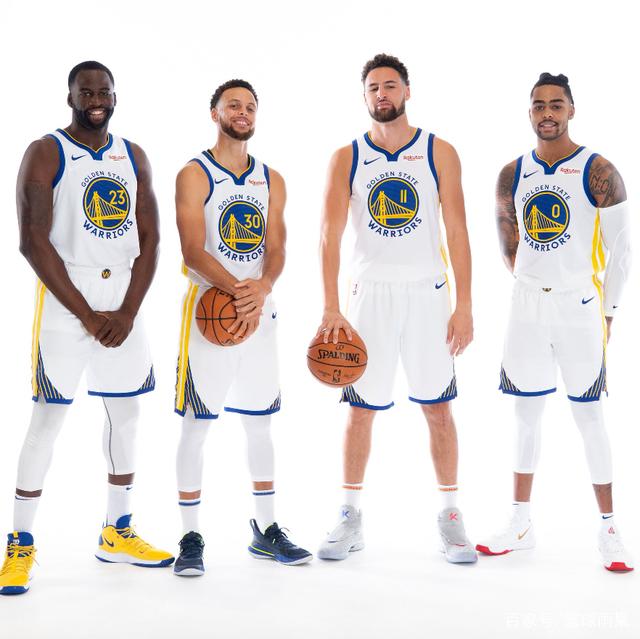 太真实了！网友昨日聚焦太阳替补席 雷霆飙进3分狄龙一脸生无可恋（笑哭了！网友昨把镜头对准太阳板凳，雷霆三分雨狂轰，狄龙表情直接破防）