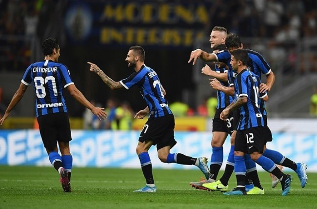 主队惨遭降级，芬兰三名小球迷放火烧了体育场看台（主队降级后，芬兰三名小球迷纵火焚烧体育场看台）