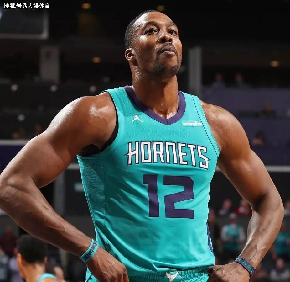 曼晚：续约奥赖利，曼城正通过新老交替来实现俱乐部长期愿景（曼晚：曼城与奥赖利续约，以新老更替推进俱乐部长期蓝图）