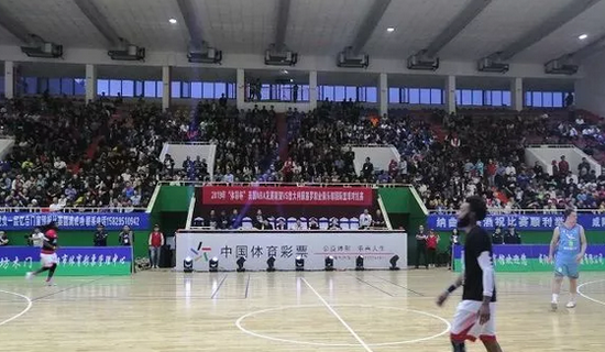 湖人防守太差，火箭必须要交易得到空位，乌度卡重用伊森很重要（湖人防守漏洞频出，火箭亟需通过交易补足空间，乌度卡重用伊森至关重要）