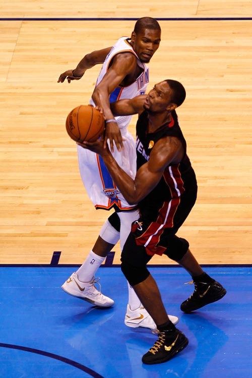 天空体育：贝洛蒂已返回卡利亚里继续治疗，预计明年春天复出（天空体育：贝洛蒂回归卡利亚里继续康复，预计明年春季复出）